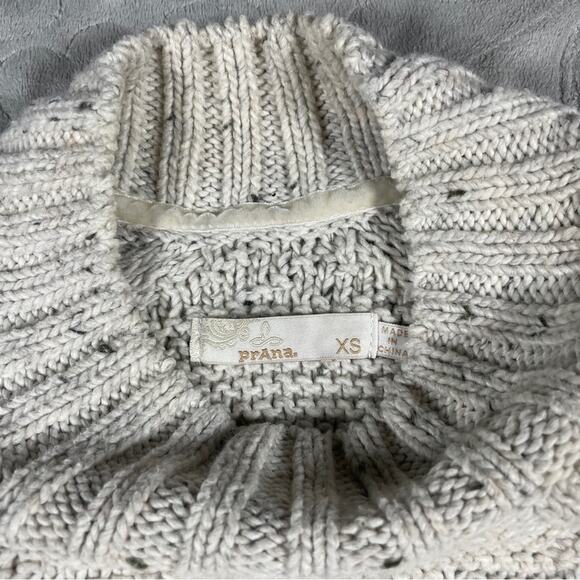 Prana Sweater XS Knit Pullover Cream Neutral Crewneck Apres Ski Cozy - Picture 3 of 7
